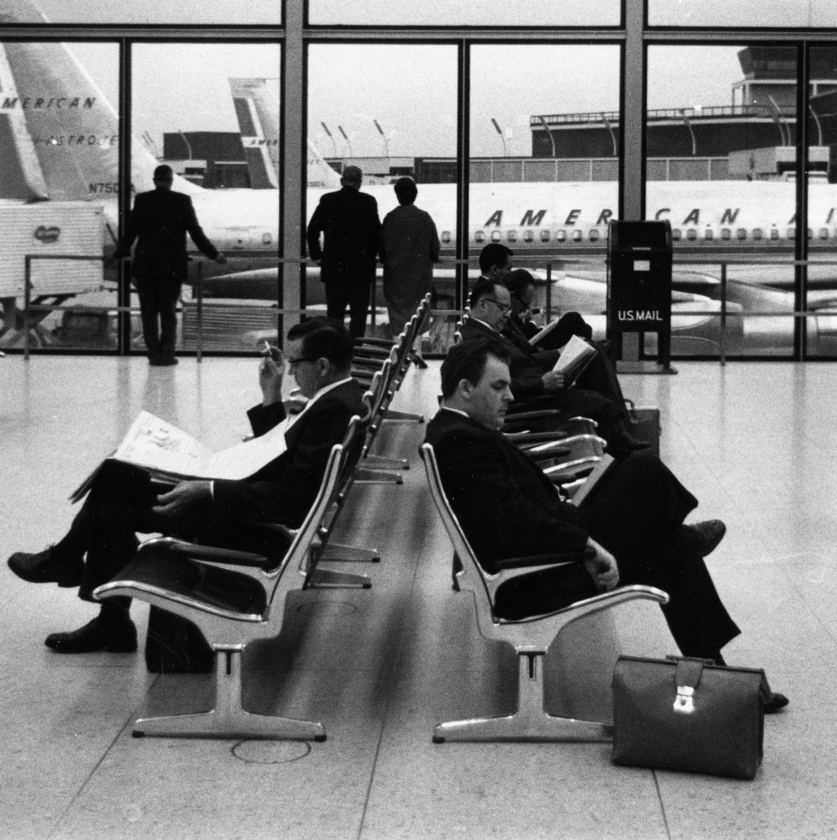 公共座椅|机场椅|办公家具|伊姆斯串联吊索等候排椅